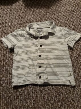 Easy Peasy Baby Boys' Short-Sleeve Button-Down Shirt - Cream/Grey Stripe